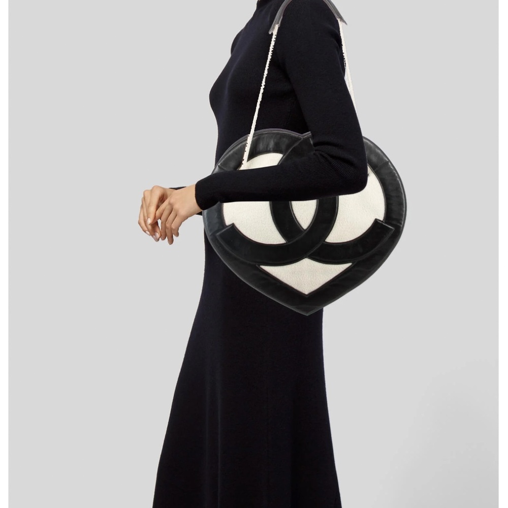 Chanel RARE  Heart '90s Vintage Collector  CC Tote Bag Purse